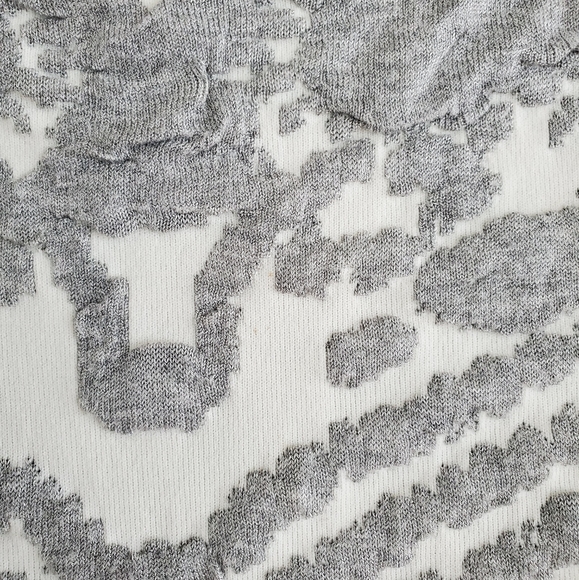 Gorgeous Two-Piece Set - Picture 2 of 5